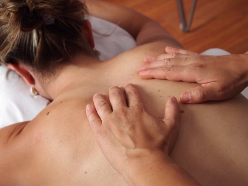 Nek And Shoulder Pain Chiropractor Bundall Near Me